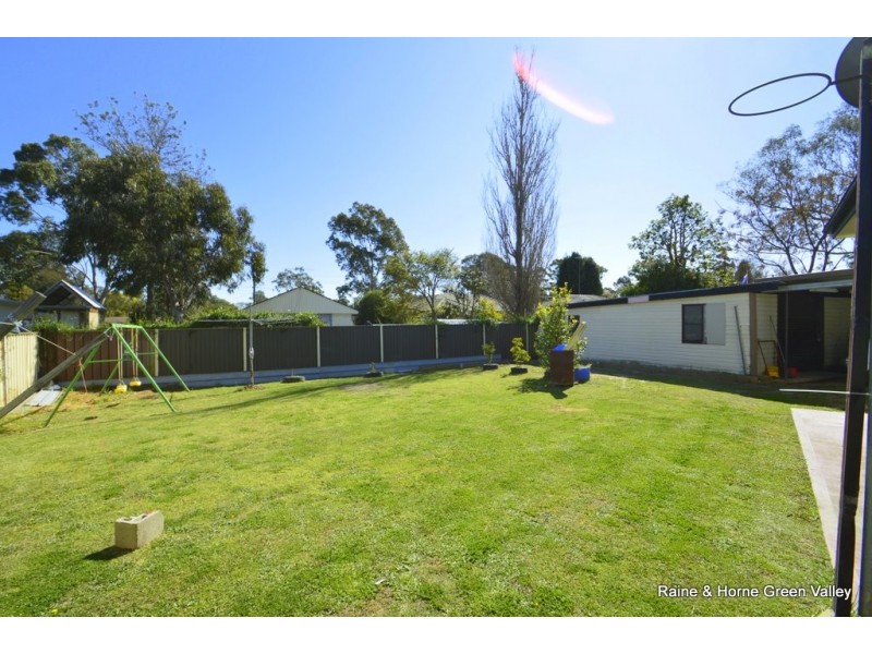 18 Toricelli Avenue, Whalan NSW 2770