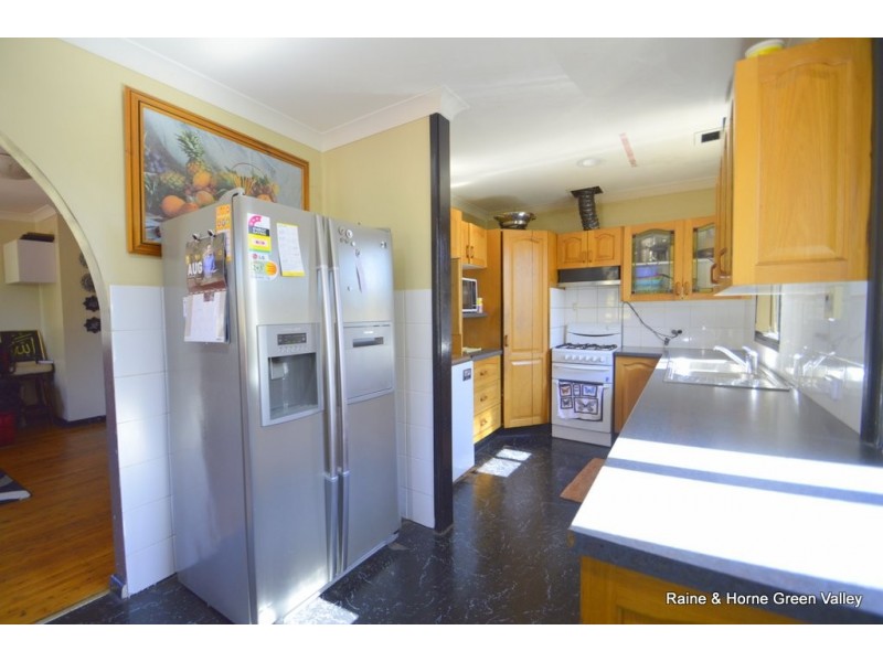 18 Toricelli Avenue, Whalan NSW 2770