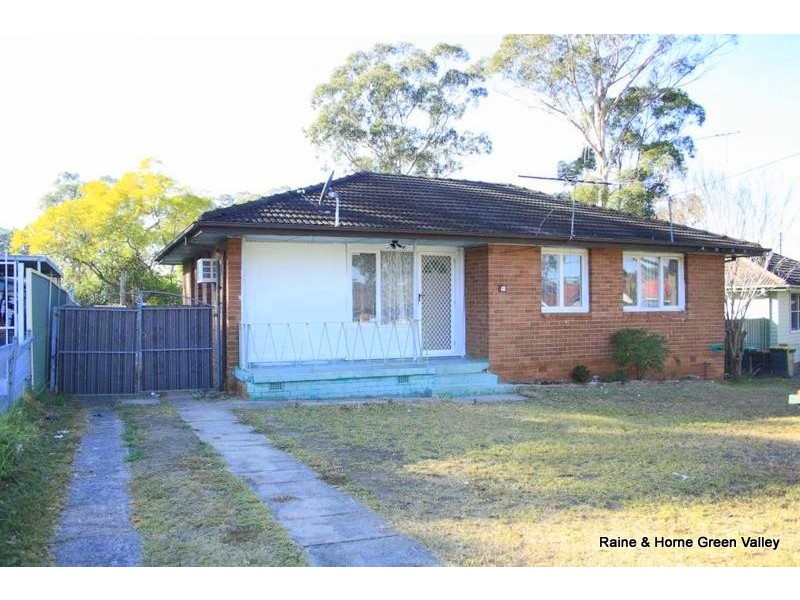 12 Busby Road, Busby NSW 2168