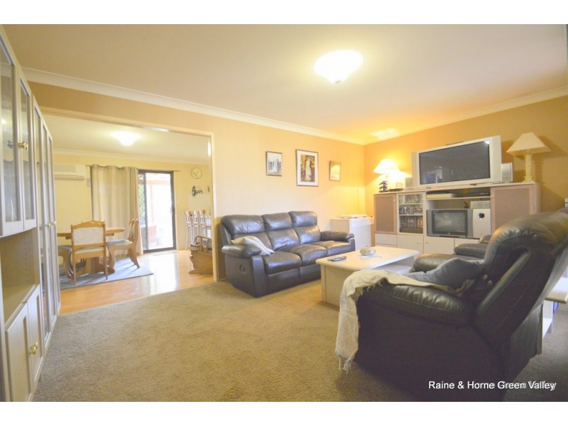 96 Cockatiel Circuit, Green Valley NSW 2168
