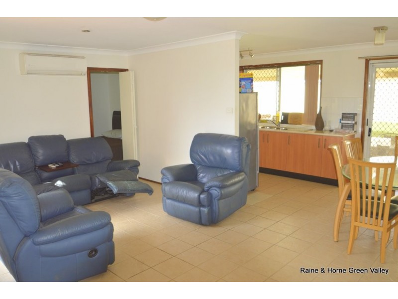 36 Falcon Circuit, Green Valley NSW 2168