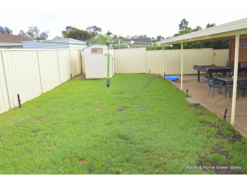 36 Falcon Circuit, Green Valley NSW 2168