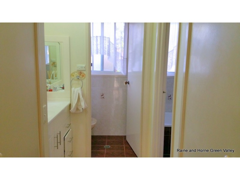 1 Ellery Street, Bossley Park NSW 2176