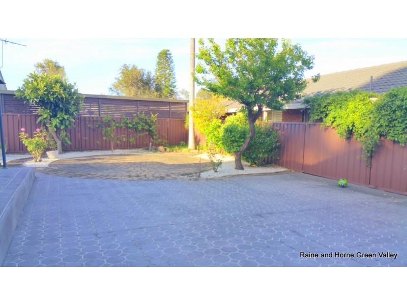 1 Ellery Street, Bossley Park NSW 2176