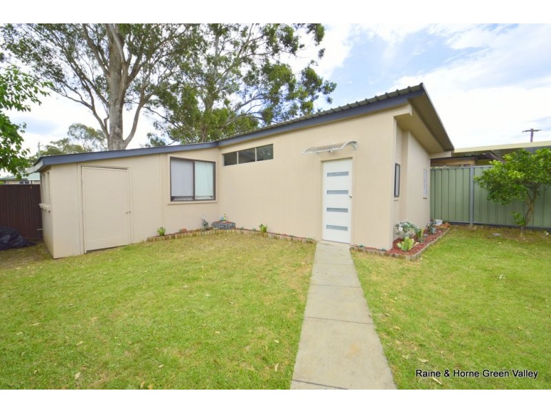 9 Thredbo Street, Heckenberg NSW 2168