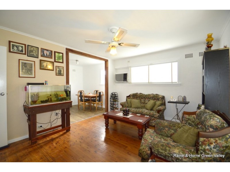 77 St Johns Road, Busby NSW 2168