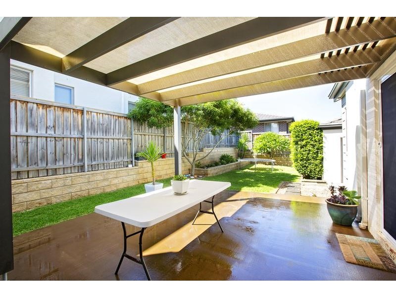 3 Truscott Avenue, Middleton Grange NSW 2171