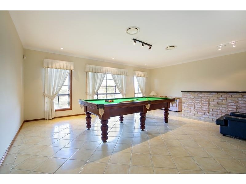 2 Helena Road, Cecil Hills NSW 2171