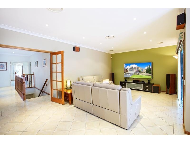 2 Helena Road, Cecil Hills NSW 2171