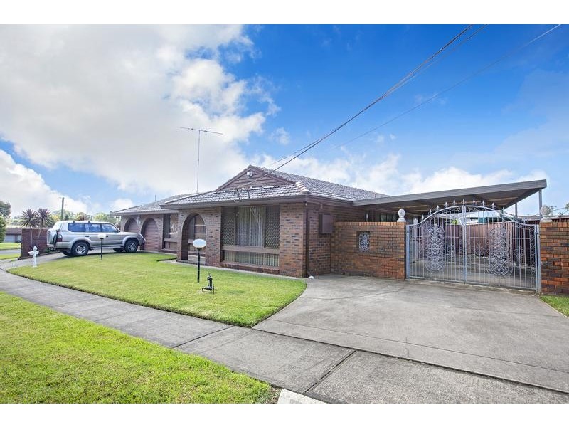 78 Clyde Avenue, Moorebank NSW 2170