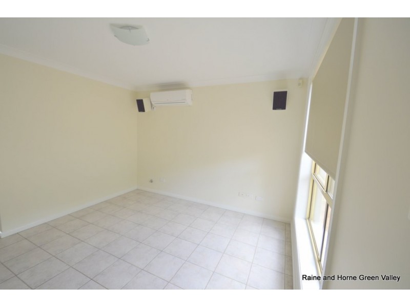 14B Luongo Close, Prestons NSW 2170