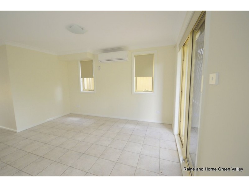 14B Luongo Close, Prestons NSW 2170