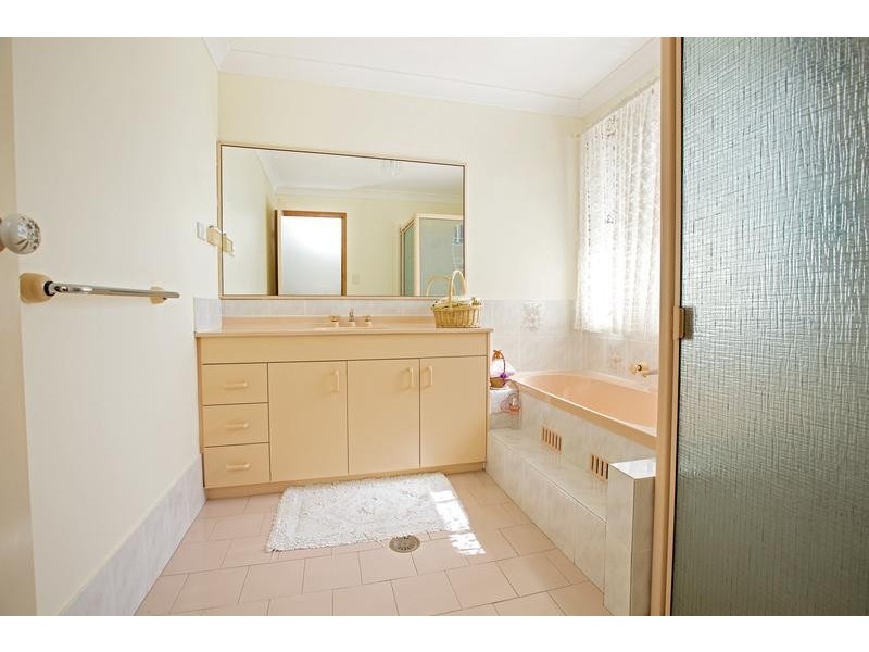 44 Coquet Way, Green Valley NSW 2168