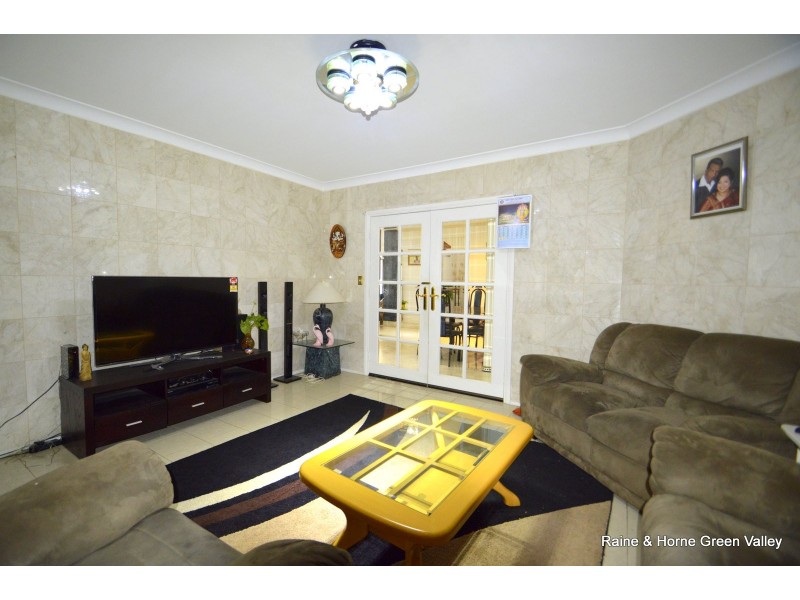 6 Minto Close, Bonnyrigg Heights NSW 2177