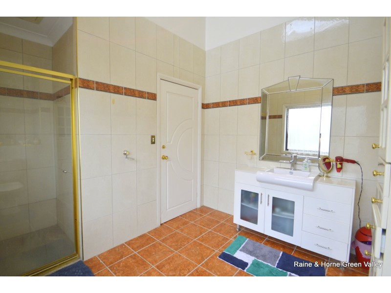 6 Minto Close, Bonnyrigg Heights NSW 2177