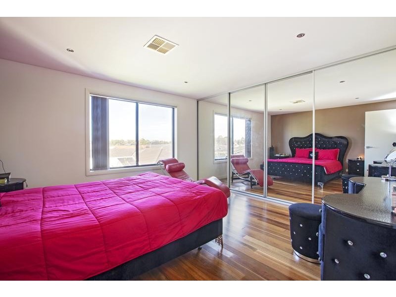 55 Rossini Drive, Hinchinbrook NSW 2168