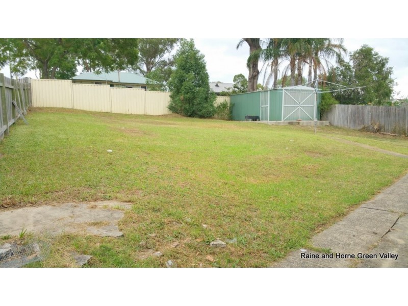 25 Lyndley Street, Busby NSW 2168