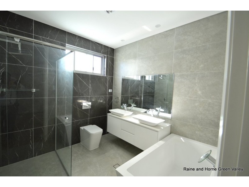 83 Swan Road, Edensor Park NSW 2176