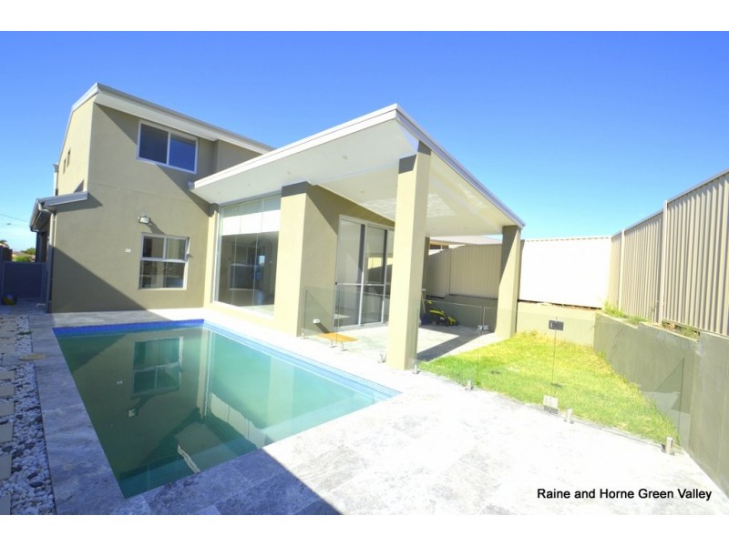 83 Swan Road, Edensor Park NSW 2176