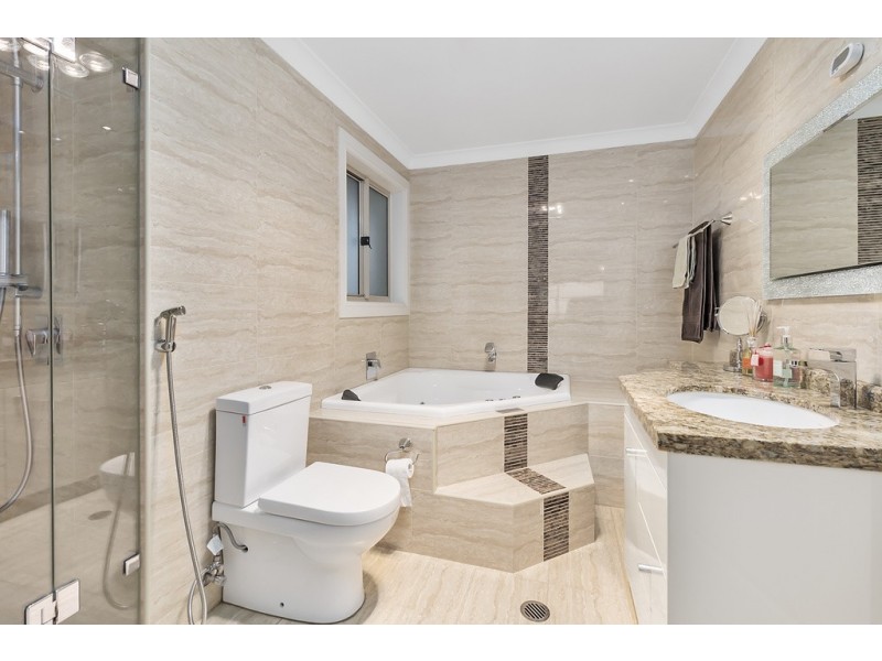 355 Polding Street, Fairfield West NSW 2165