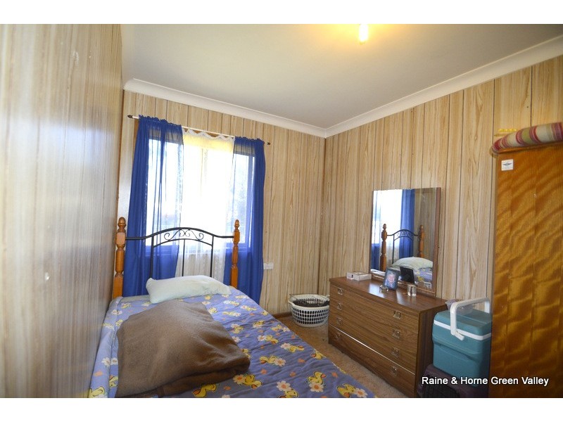 9 Permian Drive, Cartwright NSW 2168