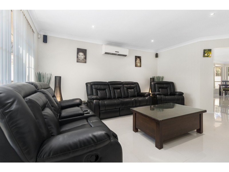 18 Magpie Road, Green Valley NSW 2168