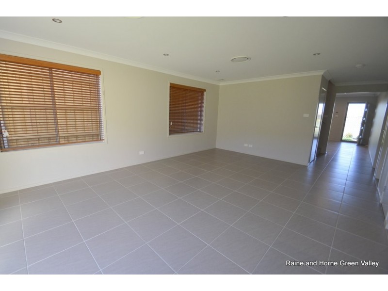 36 Globe Street, Middleton Grange NSW 2171