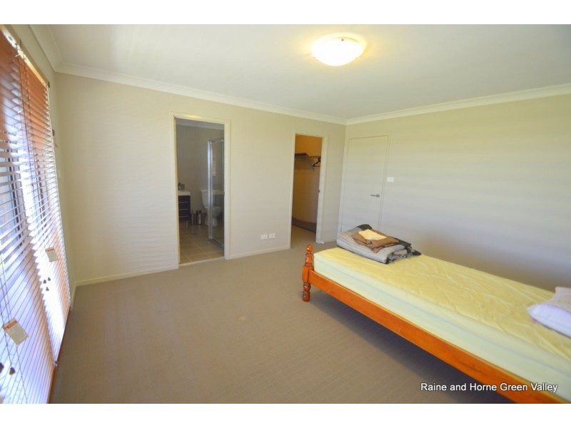 36 Globe Street, Middleton Grange NSW 2171