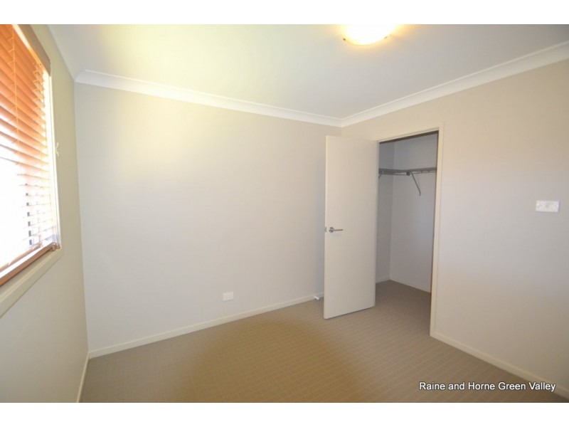 36 Globe Street, Middleton Grange NSW 2171