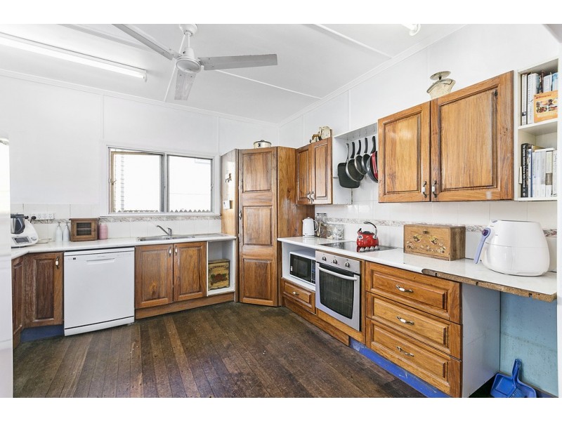 127 Sibley Road, Wynnum West QLD 4178