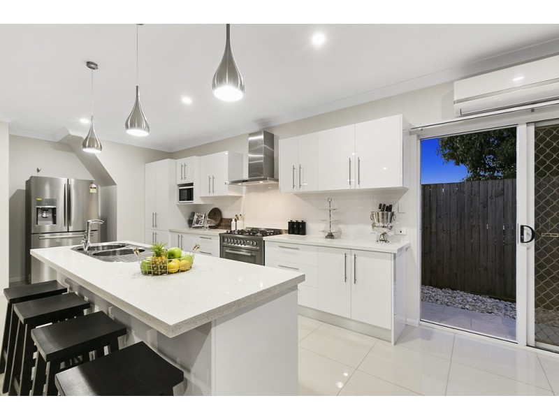 6 Arthur Street, Ormiston QLD 4160