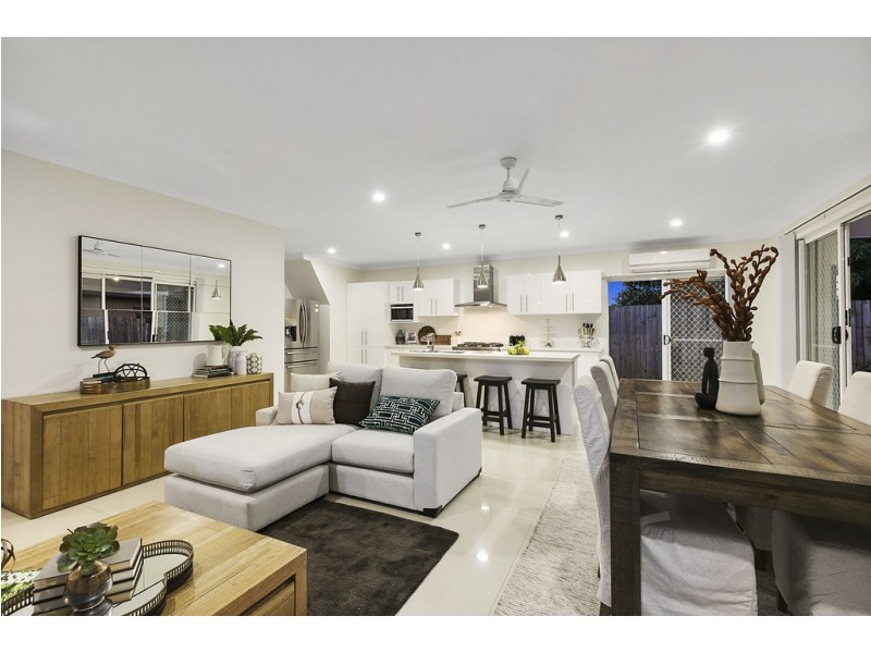 6 Arthur Street, Ormiston QLD 4160