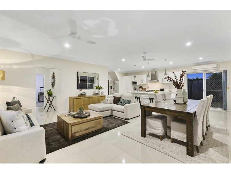 6 Arthur Street, Ormiston QLD 4160