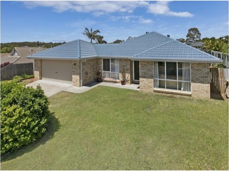 28 Chesterfield Crescent, Wellington Point QLD 4160