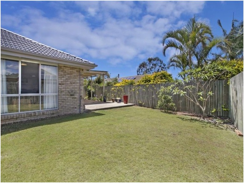 28 Chesterfield Crescent, Wellington Point QLD 4160