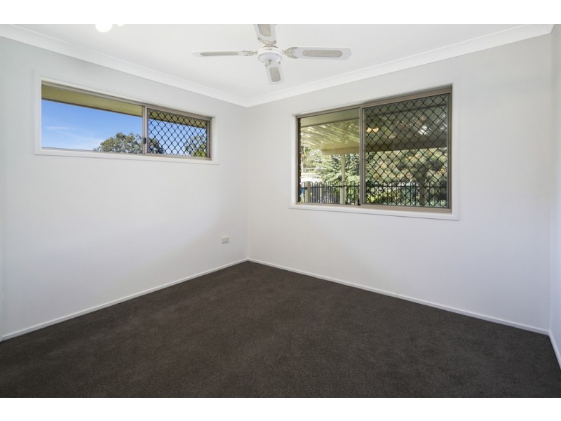 69 Spoonbill Street, Birkdale QLD 4159