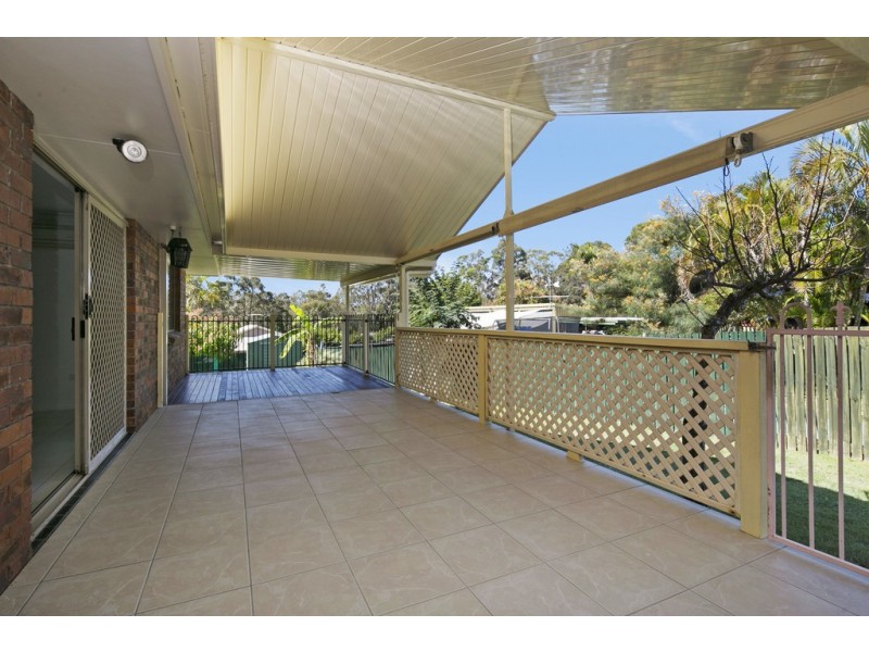 69 Spoonbill Street, Birkdale QLD 4159