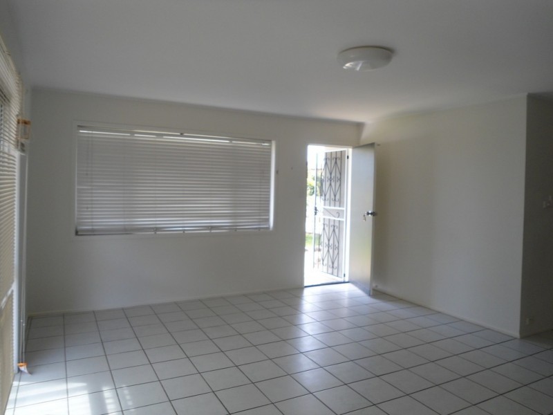 4 Cavell Street, Birkdale QLD 4159