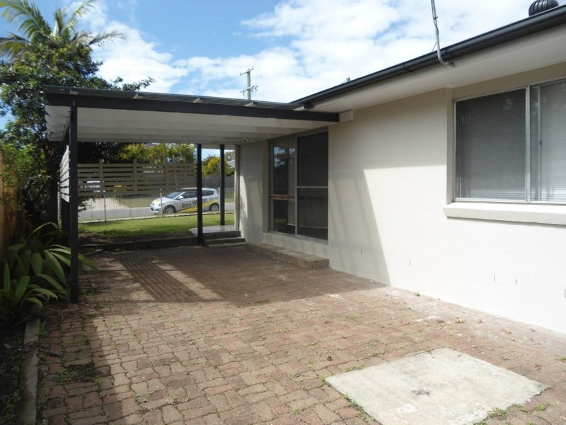 4 Cavell Street, Birkdale QLD 4159