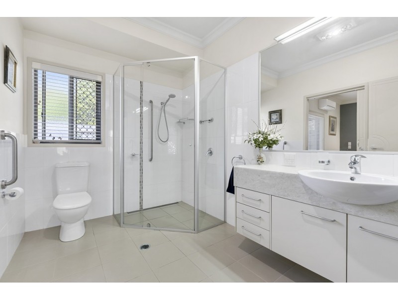 2/37 Station Street, Wellington Point QLD 4160