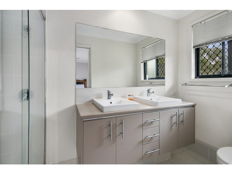 43 Poloni Place, Wellington Point QLD 4160