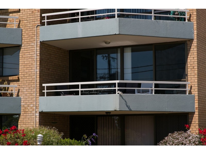 4/33 Shore Street East, Cleveland QLD 4163