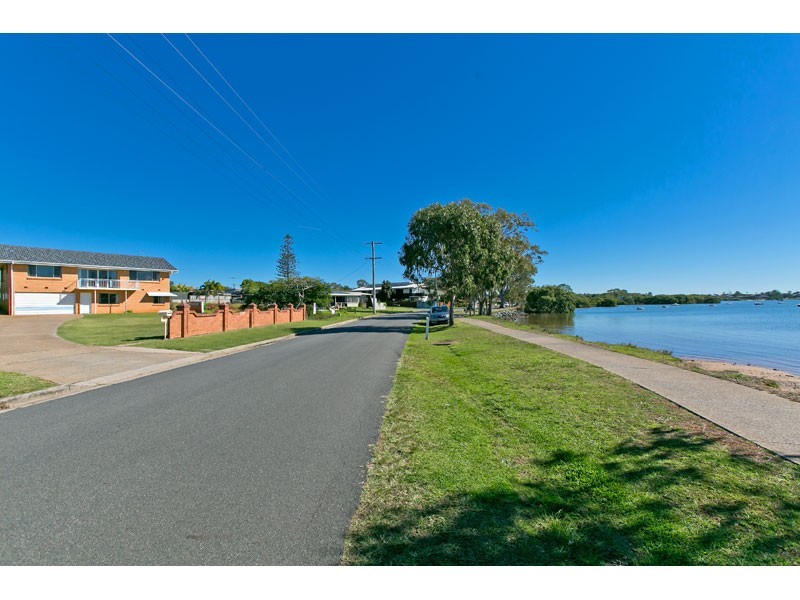 7 Wilson Esplanade, Victoria Point QLD 4165