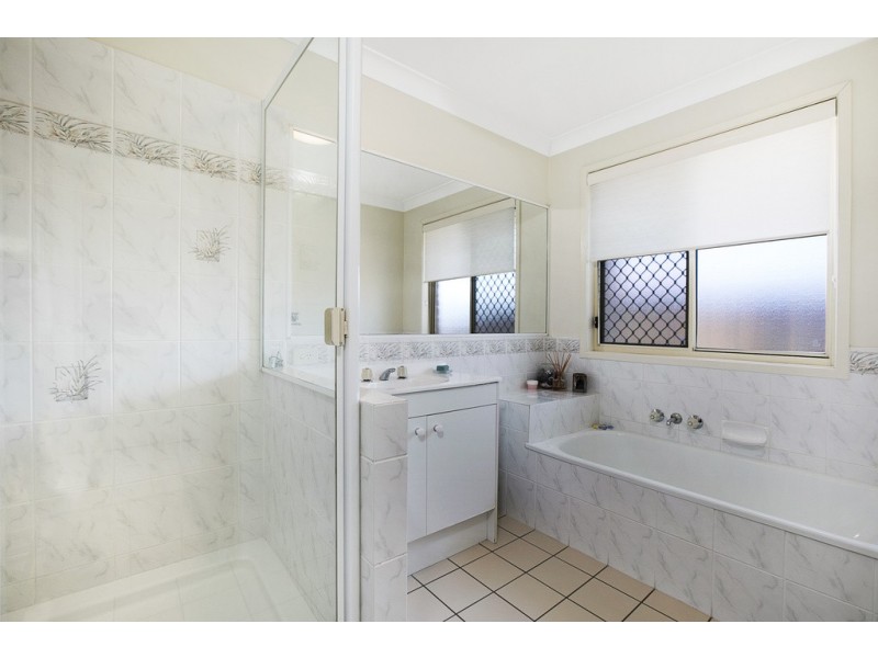 7 Allerton Place, Birkdale QLD 4159