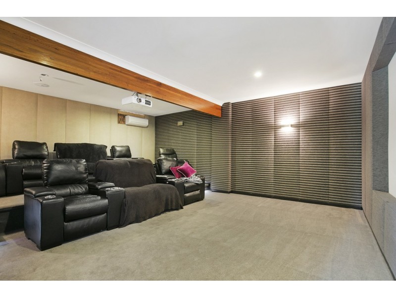 54 Long Street, Cleveland QLD 4163