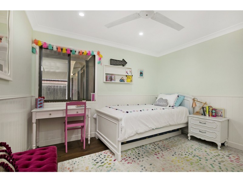 54 Long Street, Cleveland QLD 4163