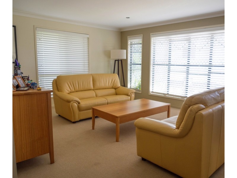 11 Saranah Place, Wellington Point QLD 4160