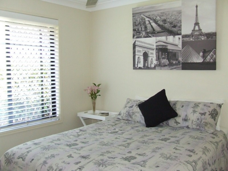 11 Saranah Place, Wellington Point QLD 4160