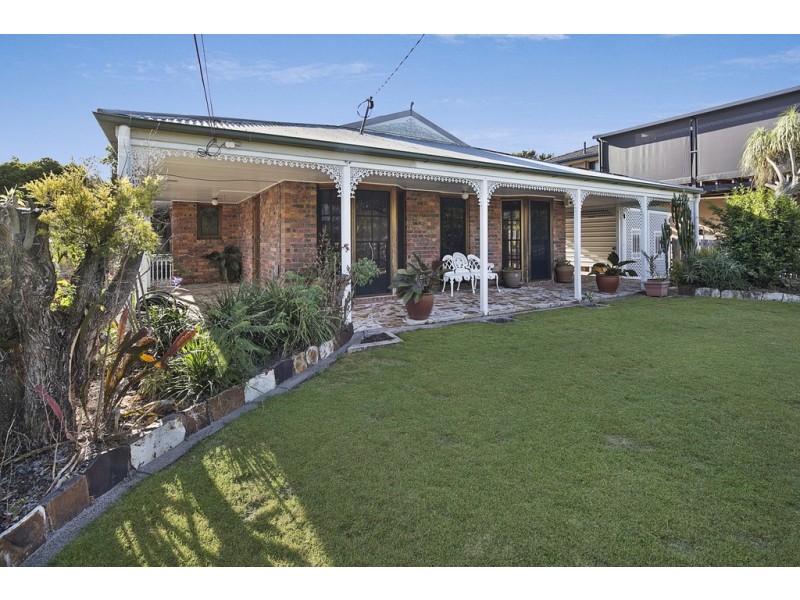 23 Hardwick Street, Wynnum West QLD 4178