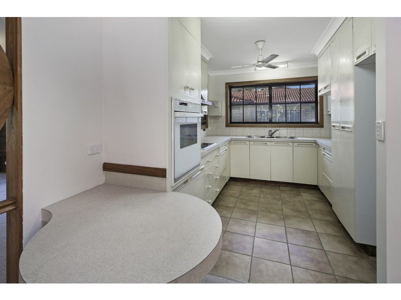 23 Hardwick Street, Wynnum West QLD 4178